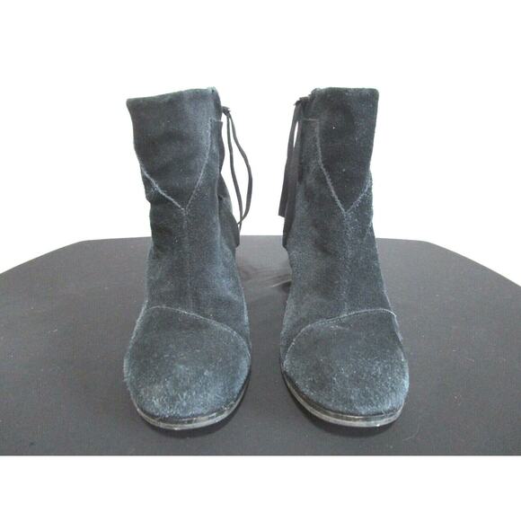 Tom's Black Suede Side Zip Block Heel Ankle Booties Women Size 7.5 - Picture 2 of 10